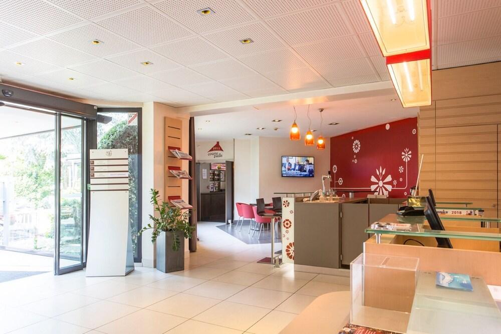 Ibis Senlis Hotel Senlis  Exterior photo
